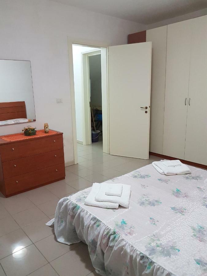 Casa Vacanze Manila 마리나디만카베르사 외부 사진