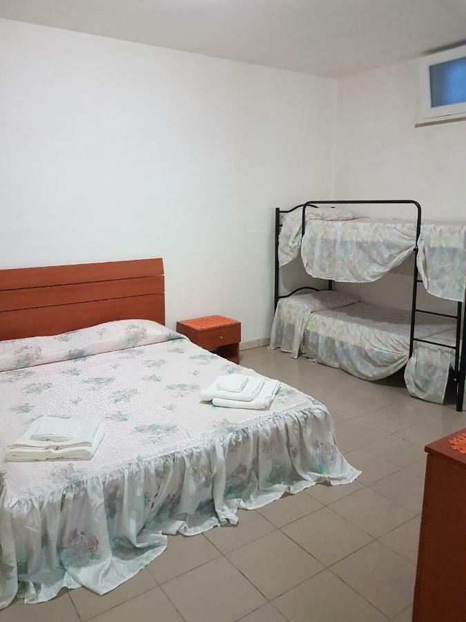 Casa Vacanze Manila 마리나디만카베르사 외부 사진