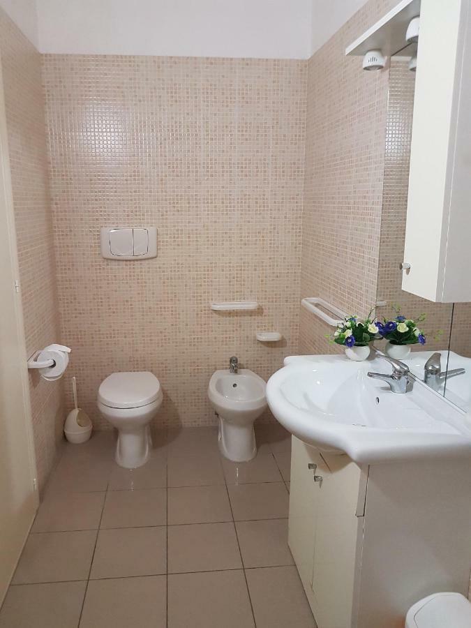 Casa Vacanze Manila 마리나디만카베르사 외부 사진