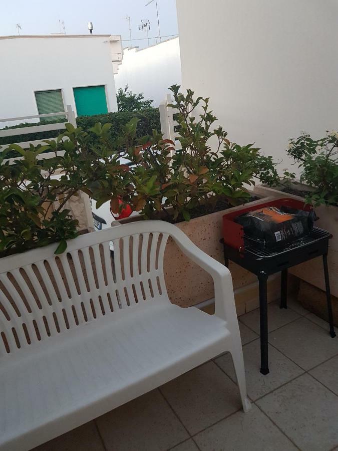 Casa Vacanze Manila 마리나디만카베르사 외부 사진